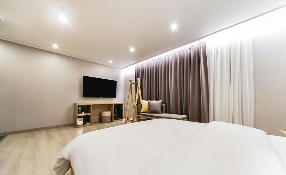 Centro Hotel Chilgok Екстериор снимка
