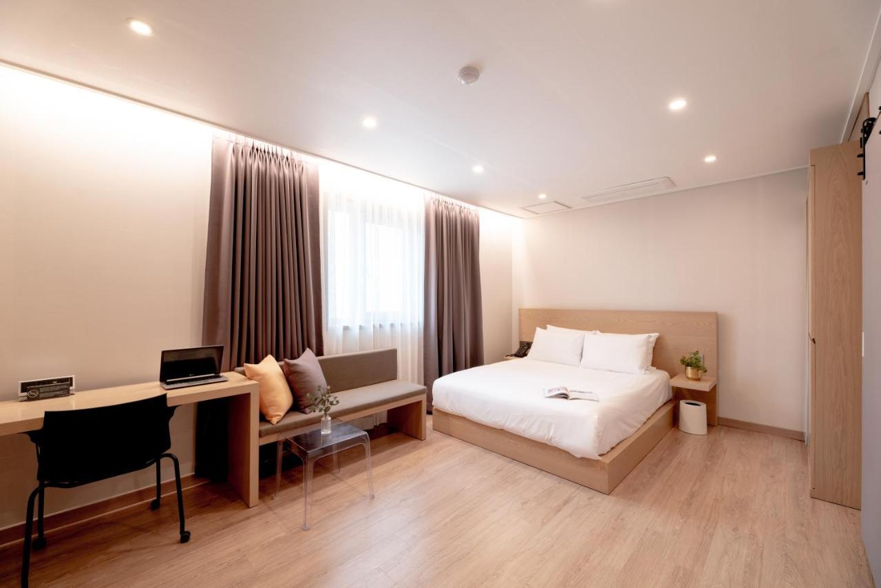 Centro Hotel Chilgok Екстериор снимка